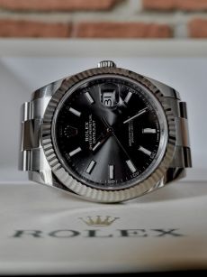Rolex Oyster Perpetual Datejust 41mm 