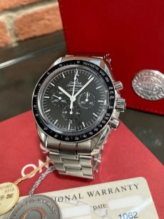 Omega Speedmaster Moonwatch